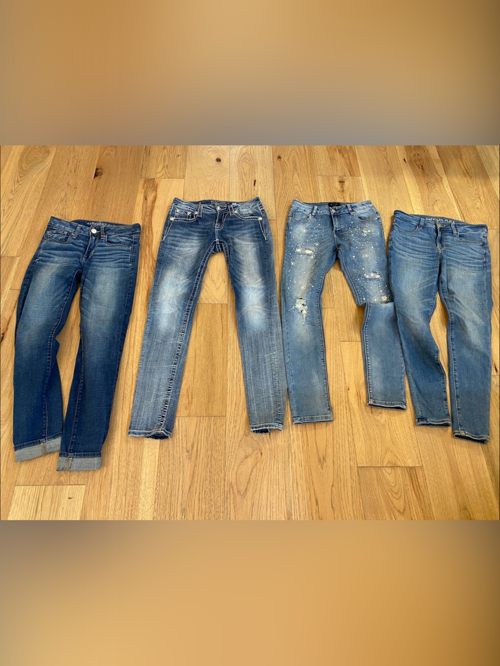 Miss Me …lot of 4 all for 25$  Women's Skinny Jeans - Light to Medium Blue Deni